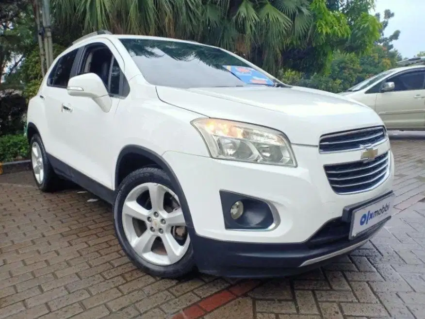 DP MURAH Chevrolet Trax 1.4 Turbo LTZ Bensin-AT 2016 TTVMGI