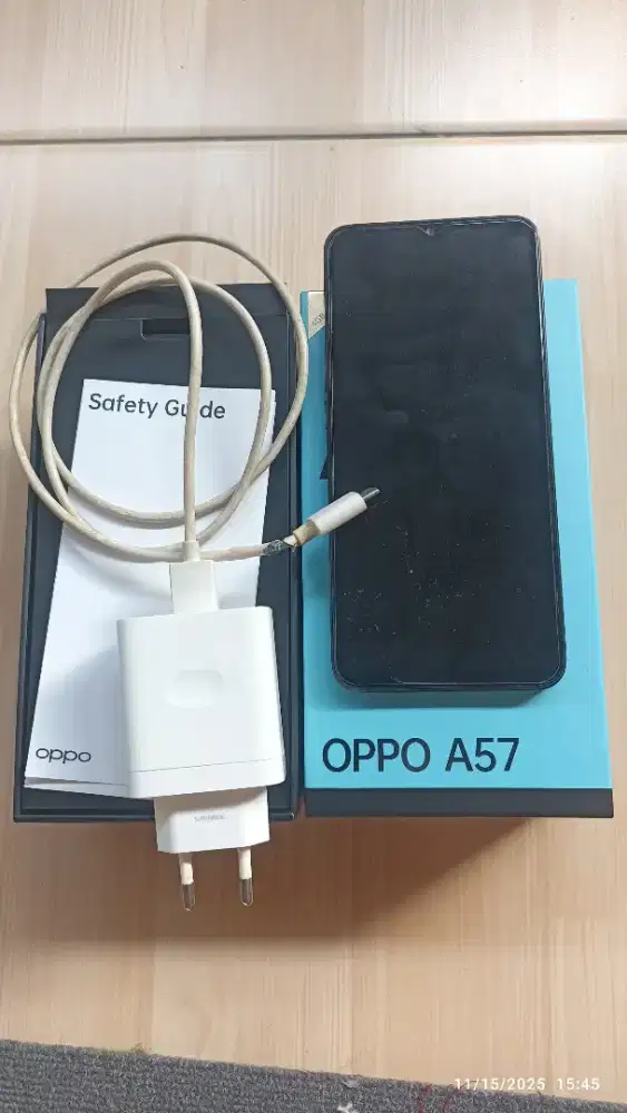 Jual HP OPPO A57 Mulus + Dus Lengkap
