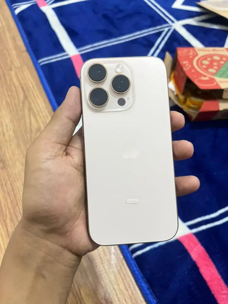 Iphone 16pro 256gb ibox bh 100 bisa tuker tambah