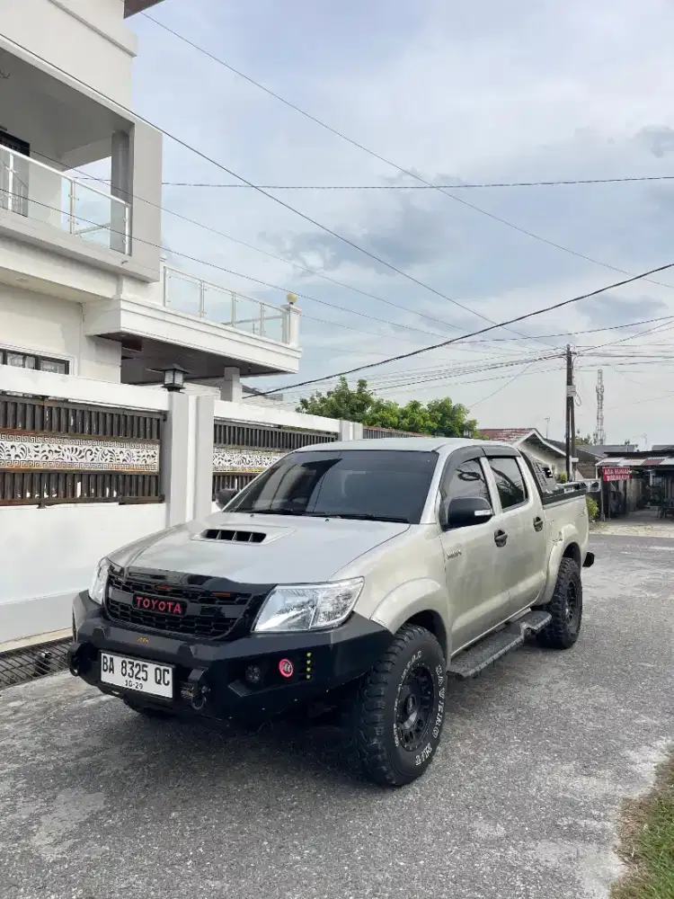 Hillux VNT G 4X4 Manual