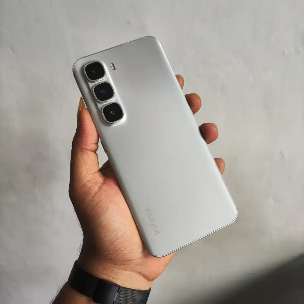 Infinix Hot 60 pro plus, 8/128Gb Fullset