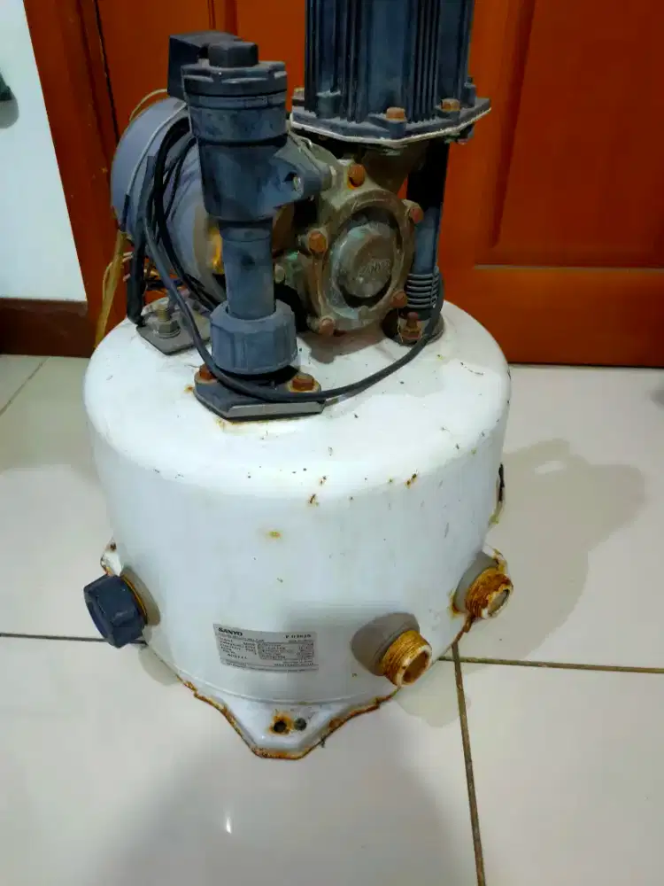 Pompa air merk sanyo