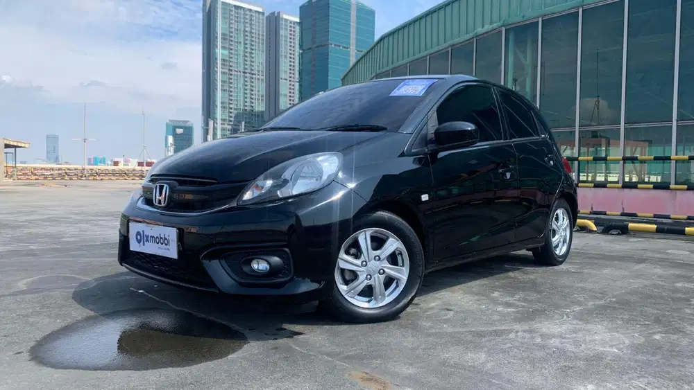 Pajak Panjang - Honda Brio Satya 1.2 E Bensin-MT 2017