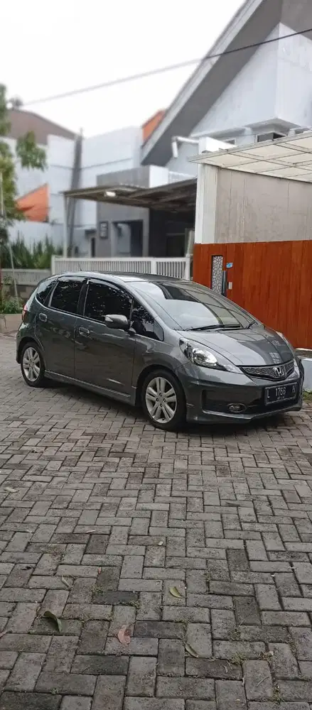 Honda Jazz 2011 Bensin