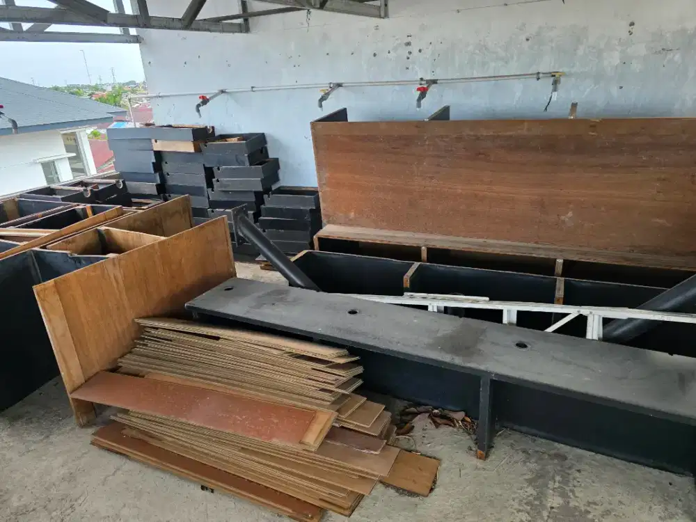 Kayu Mebel Bekas
