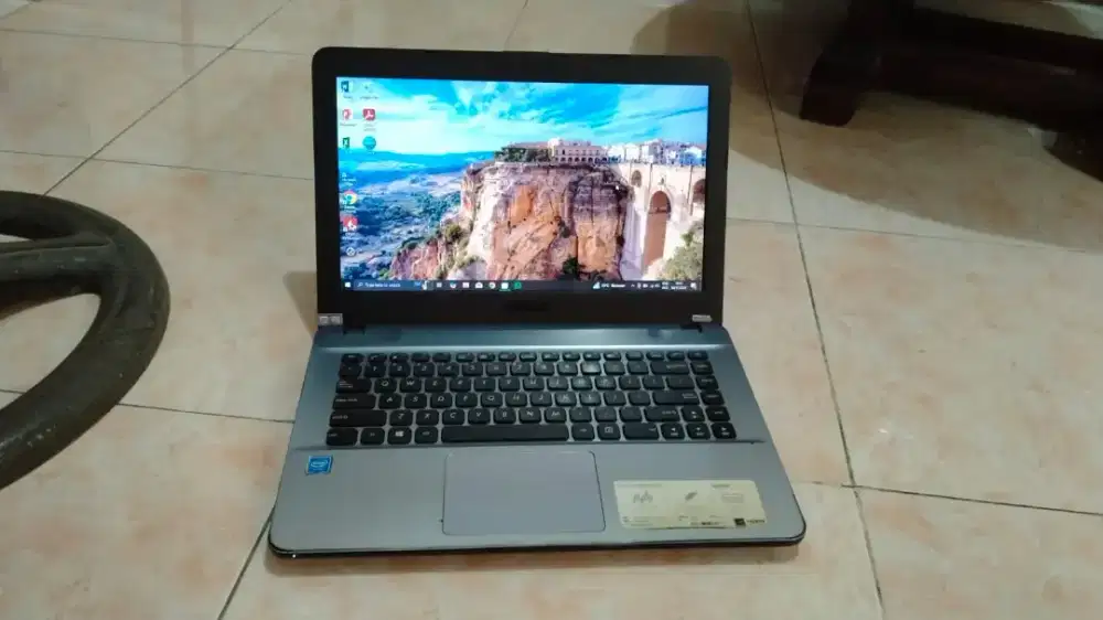 Laptop Asus X441M Gen 9 Slim Lancar
