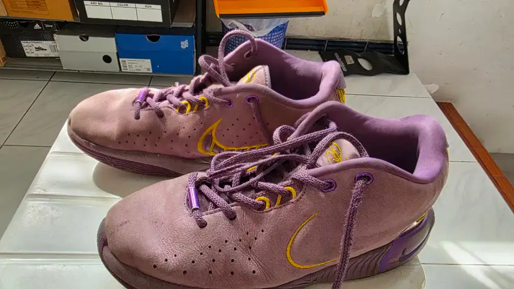 Dijual sepatu basket anak