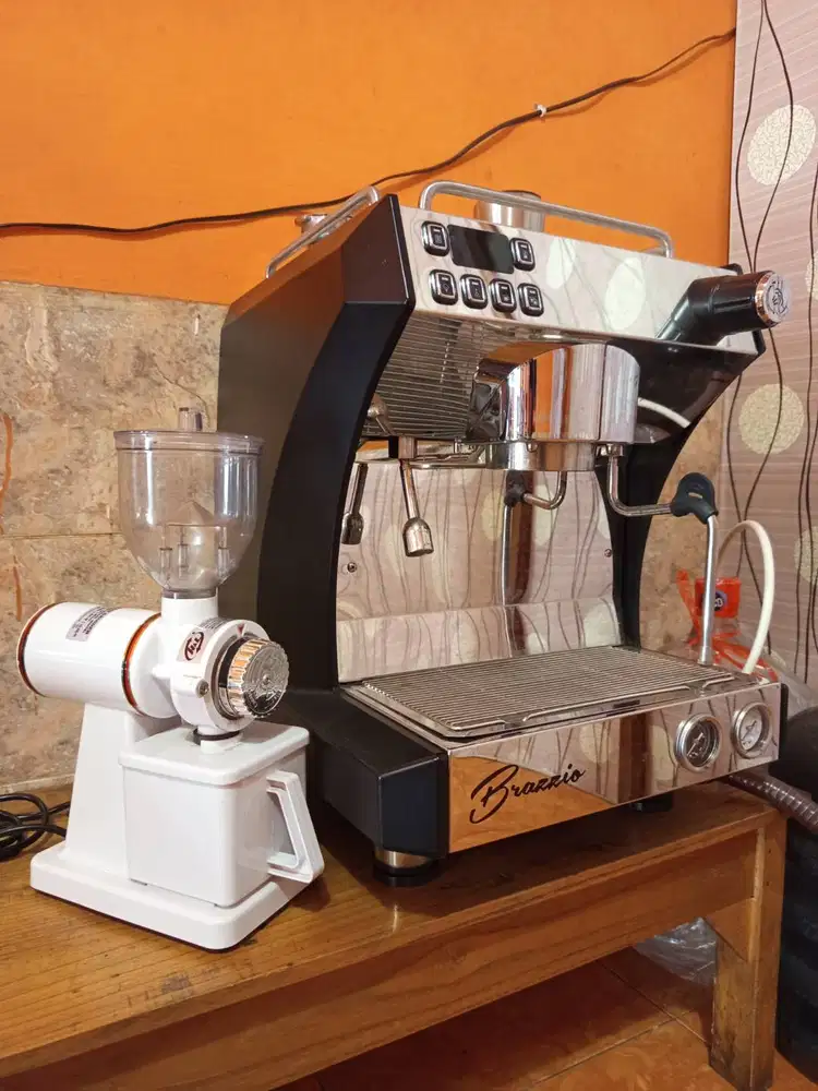 Mesin Kopi Espresso Ferratti Ferro + Grinder