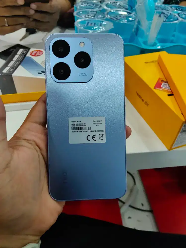 realme 15T 8/256