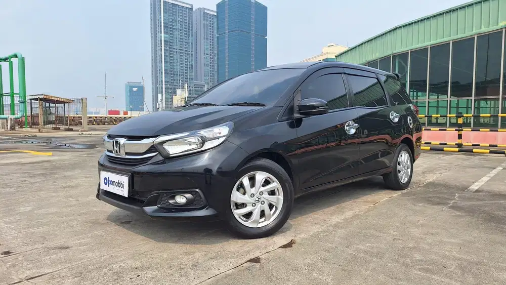 Pajak Panjang - Honda Mobilio 1.5 E Bensin-MT 2018