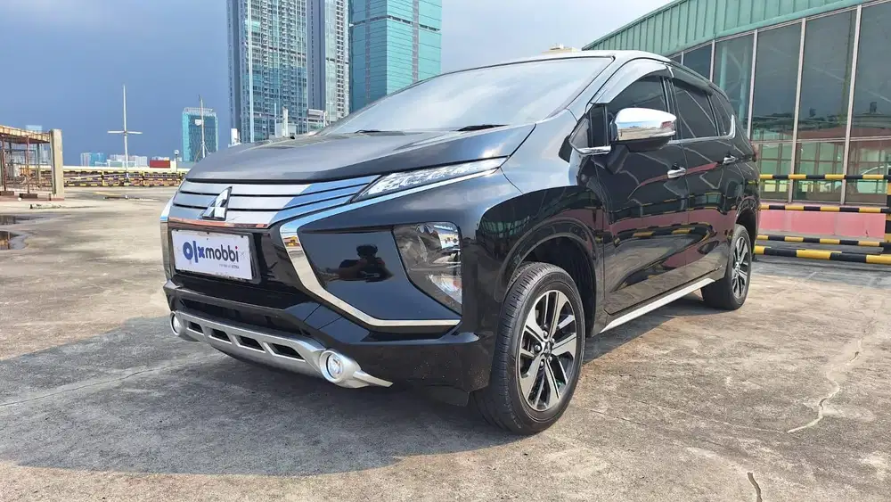 Pajak Panjang - Mitsubishi Xpander 1.5 Ultimate Bensin-AT 2019