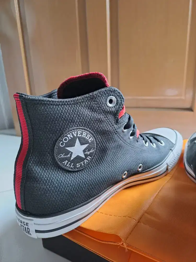 Sepatu Converse Orginal Sports Station Size 43/28Cm