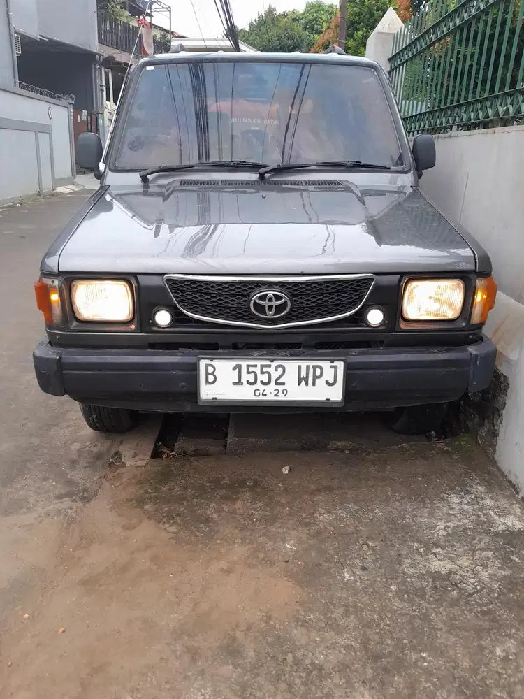 Toyota Kijang 1992 Bensin
