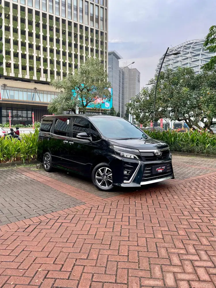 [TDP SUKA SUKA AJA!! JUAL CEPET!! LOW KM]Toyota Voxy 2020 Bensin