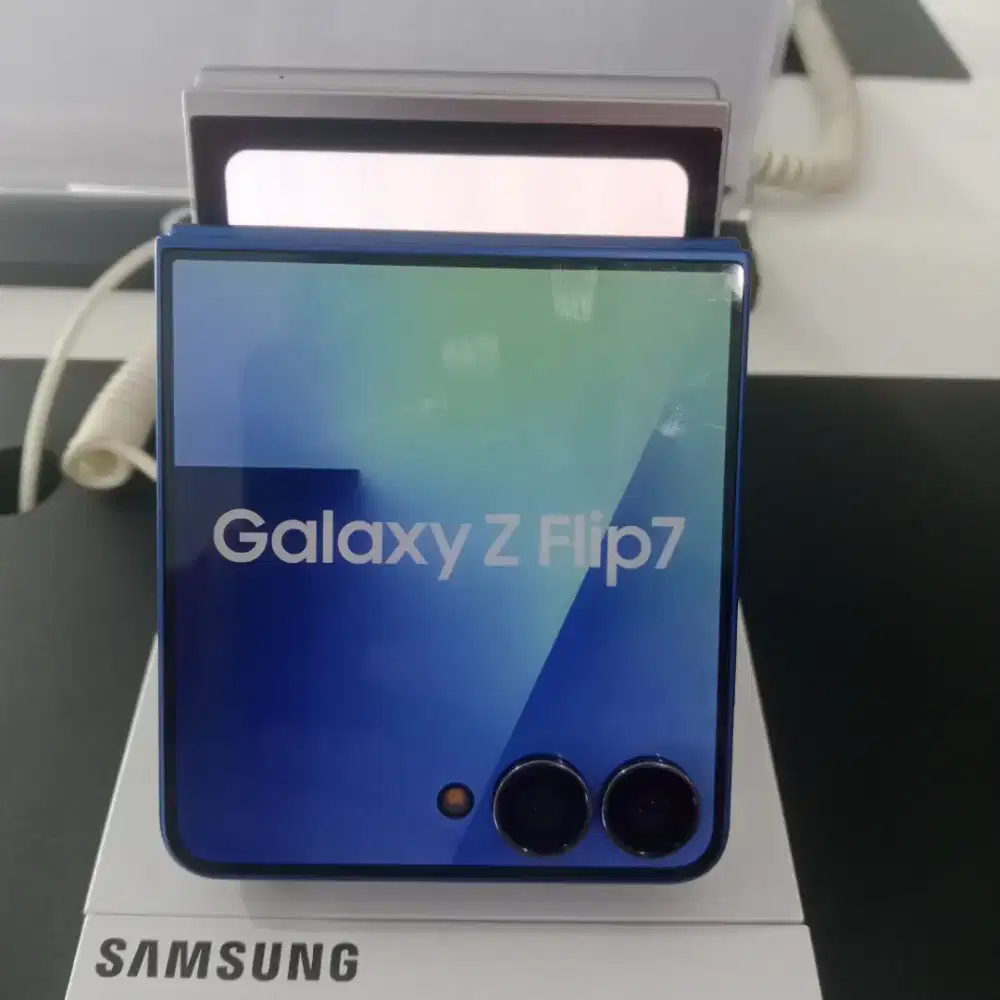 Samsung Galaxy Z Flip7