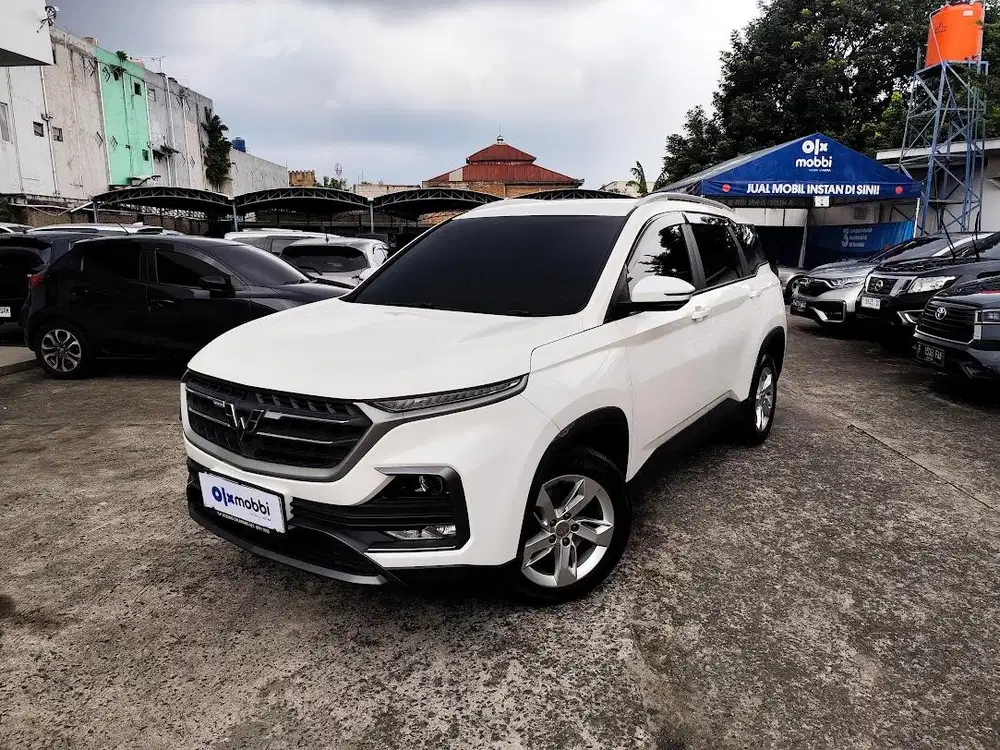 Pajak Panjang - Wuling Almaz 1.5 Smart Enjoy 7-Seater Bensin-AT 2019