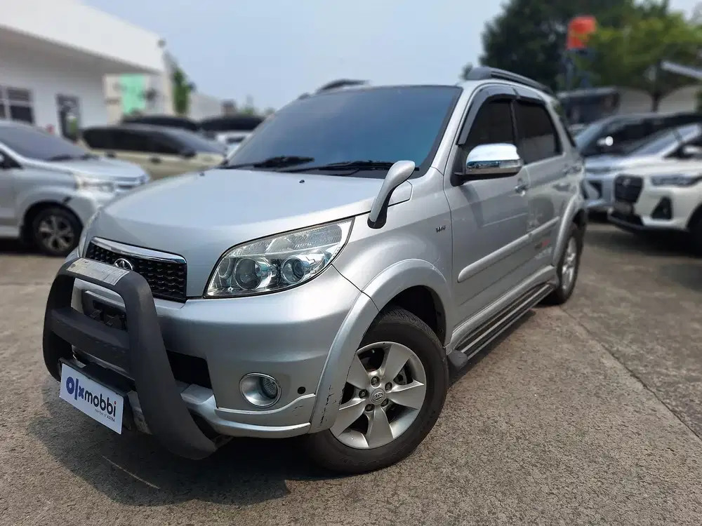 Pajak Panjang - Toyota Rush 1.5 TRD Sportivo Bensin-MT 2013