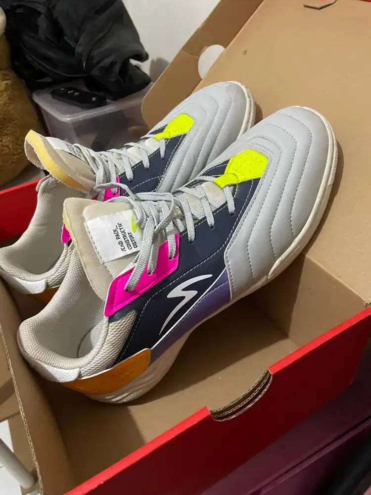 SEPATU FUTSAL SPECS ORIGINAL SIZE 44