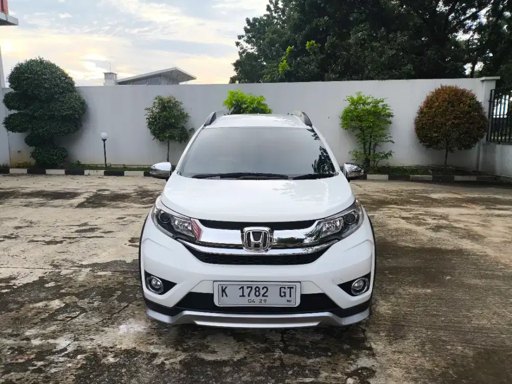 Honda BRV Prestige AT 2018 Istimewa