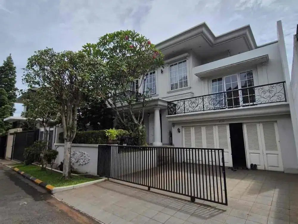 Rumah Bagus BSD dekat Eka Hospital di Puspita Loka BSD