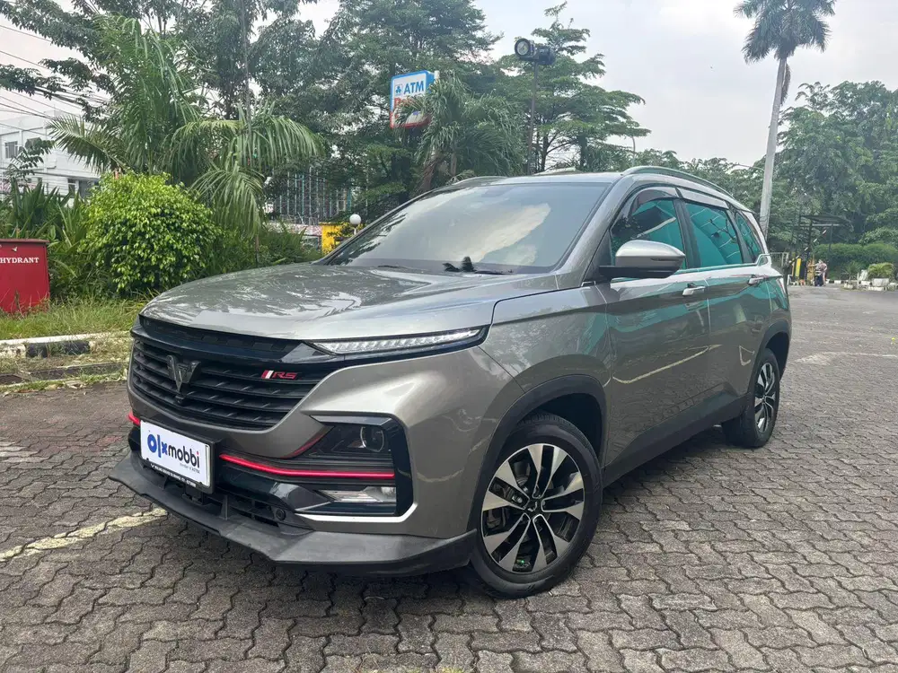 Pajak Panjang - Wuling Almaz RS 1.5 Exclusive 7-Seater Bensin-AT 2022