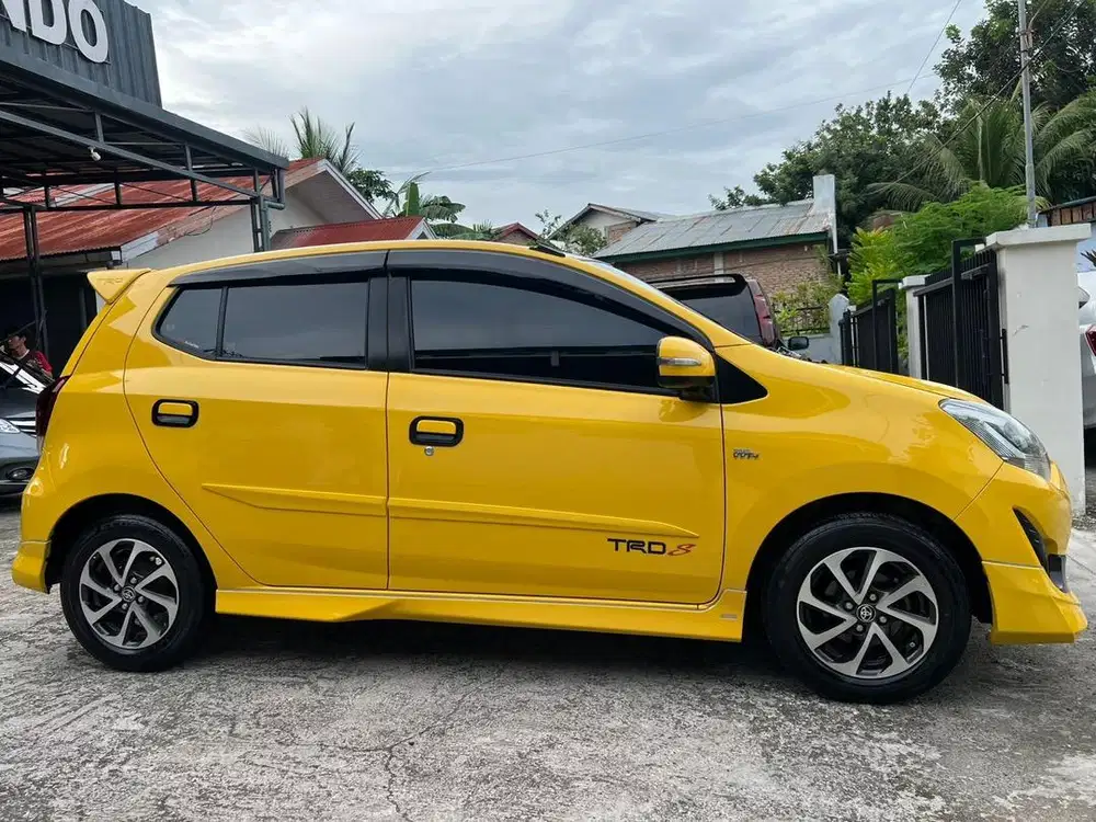 Agya TRD Manual 1.200cc 2019 kondisi istimewa