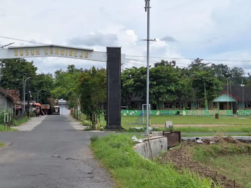 Tanah Luas dekat SMP Negeri 2 Berbah