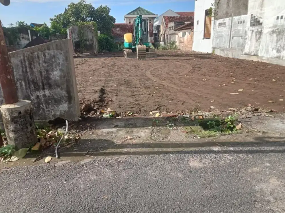 IDEAL Tanah 8 juta dekat Kampus UGM