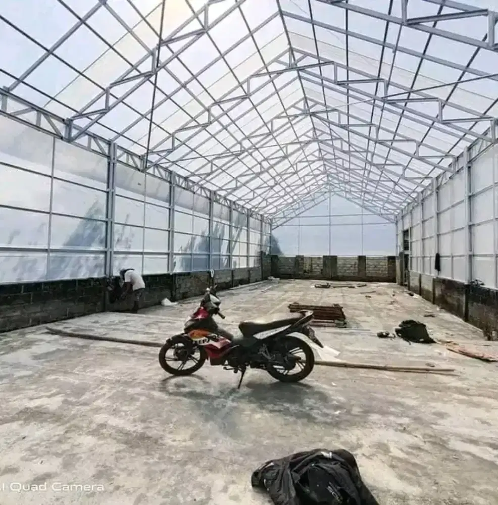 Tukang atap baja ringan dn plafon pvc