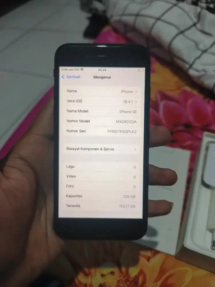 iPhone SE Gen2 128Gb iBox