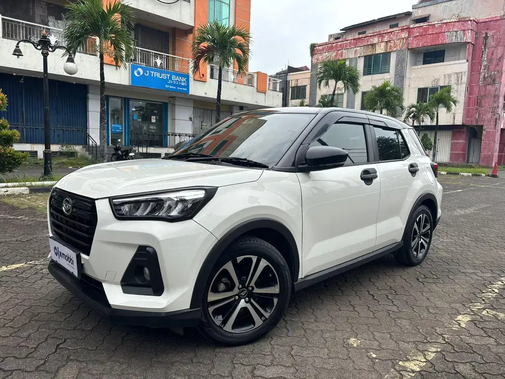 DP MURAH - Daihatsu Rocky 1.0 R ASA Bensin-AT 2021