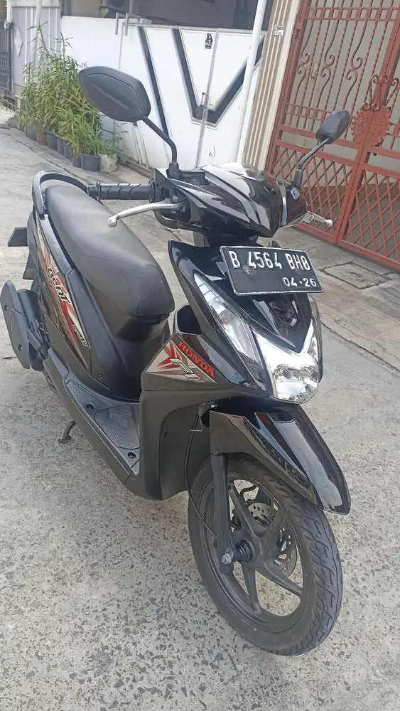 Honda beat esp tahun 2016 ..