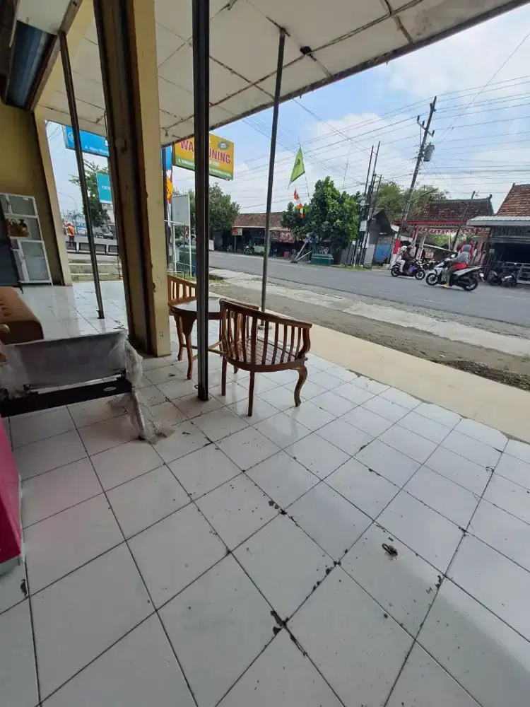 DI SEWAKAN RUKO STRATEGIS