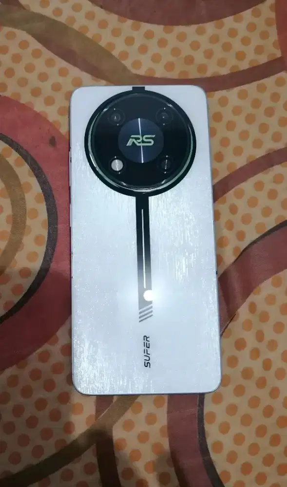 Itel RS4 Ram 12+12 GB/ 256 GB NFC Helio G99