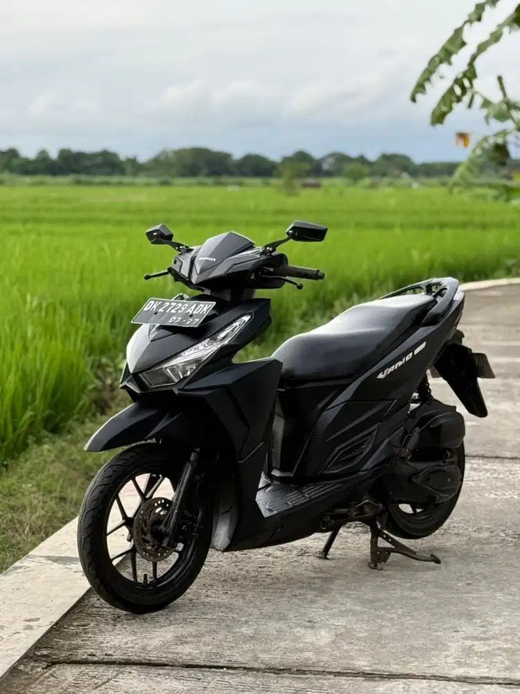Vario 150 2017 plat dk bali