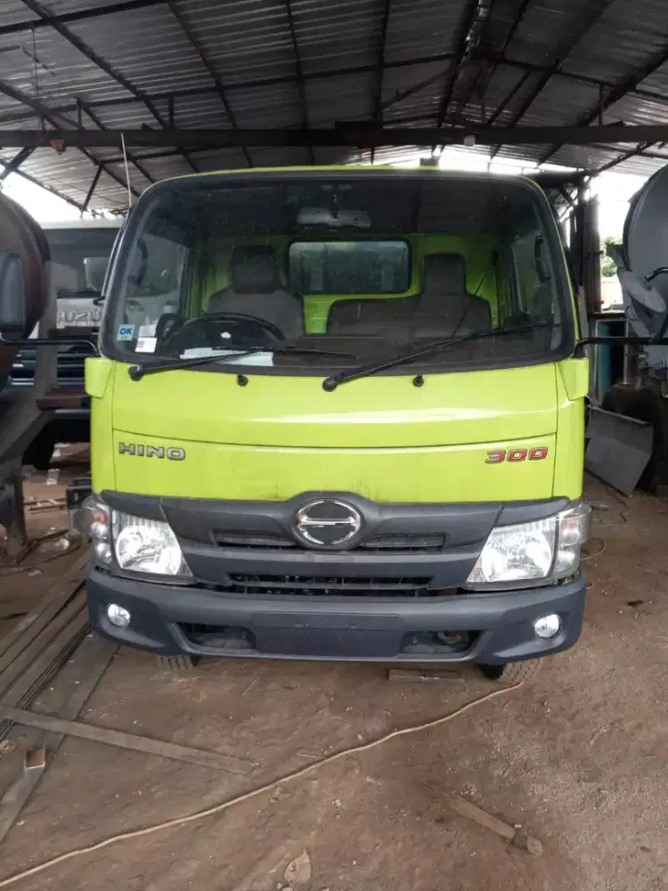 Mixer 3kubik bagus siap kerja luar kota