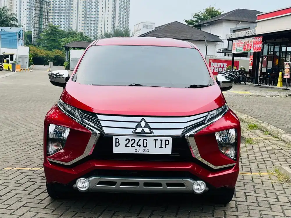 Mitsubishi Expander Ultimate AT 2019 Merah
