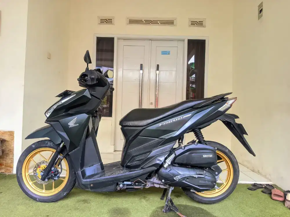 Vario 150 tahun 2018 pajak isi/tt boleh gan cash lebih bagus