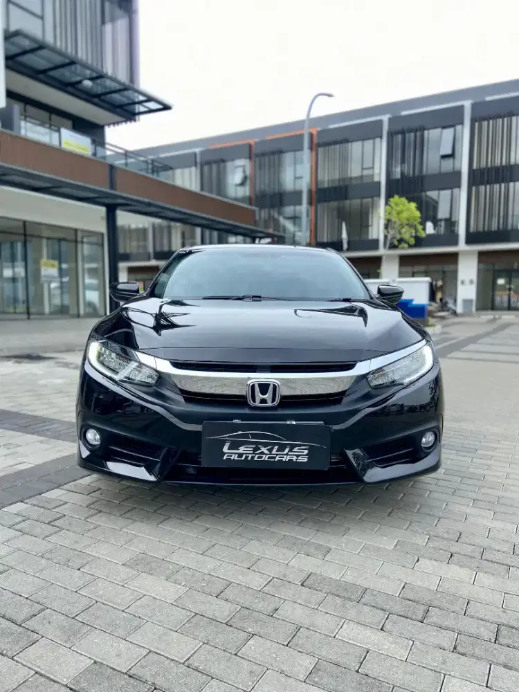 CIVIC ES PALING MURAH DP RENDAH KONDISI FULL ORI ISTIMEWA!