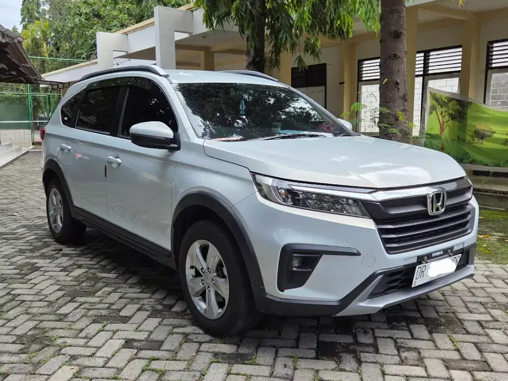 JUAL SANTAI HONDA BRV E M/T 2023 MULUS RAWATAN
