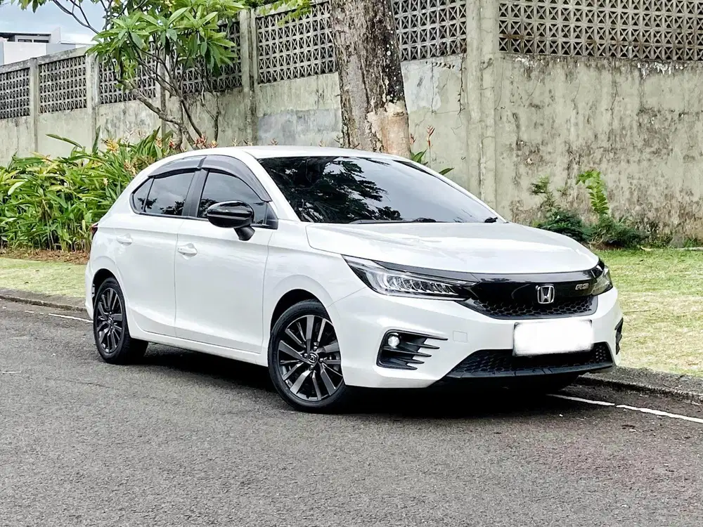 KM40RB |Honda City 1.5 RS Hatchback AT Bensin 2021 /2022 Warna Putih