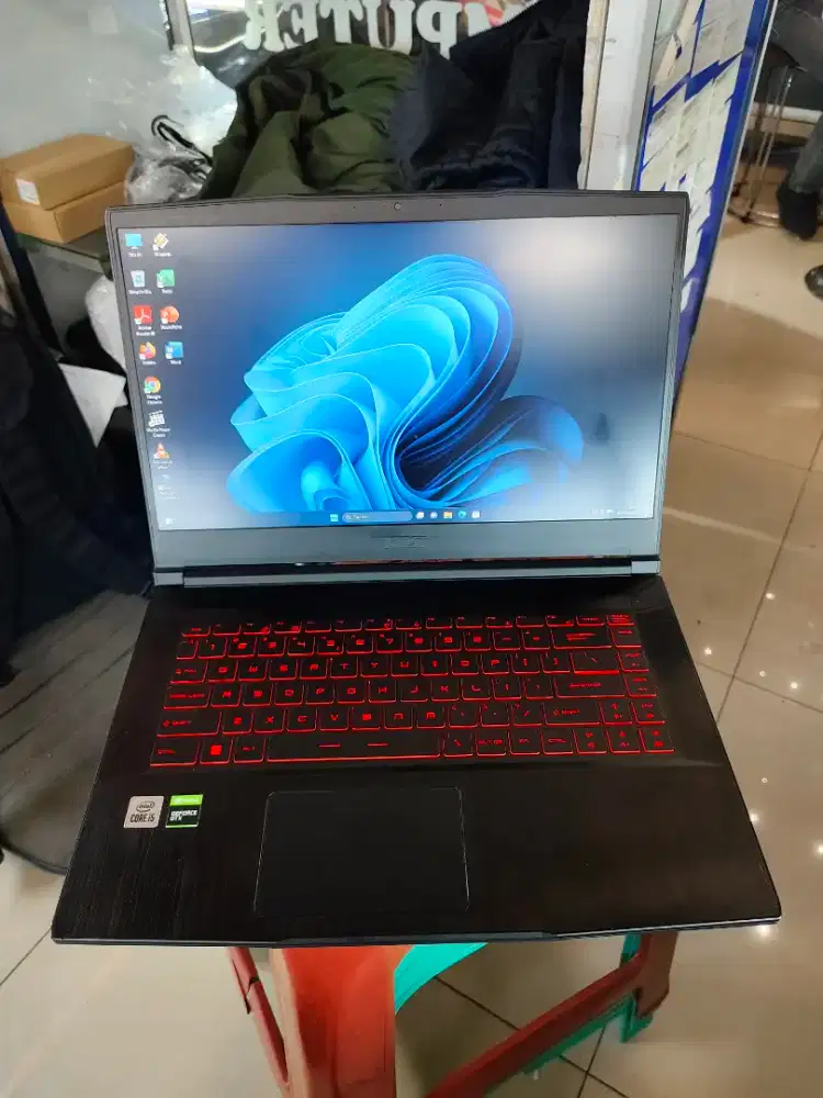 Laptop msi Gf63 thin