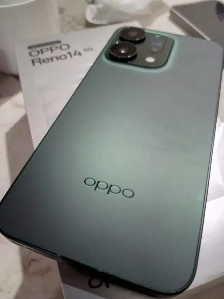 Oppo reno 14 5g baru bgt sebulan