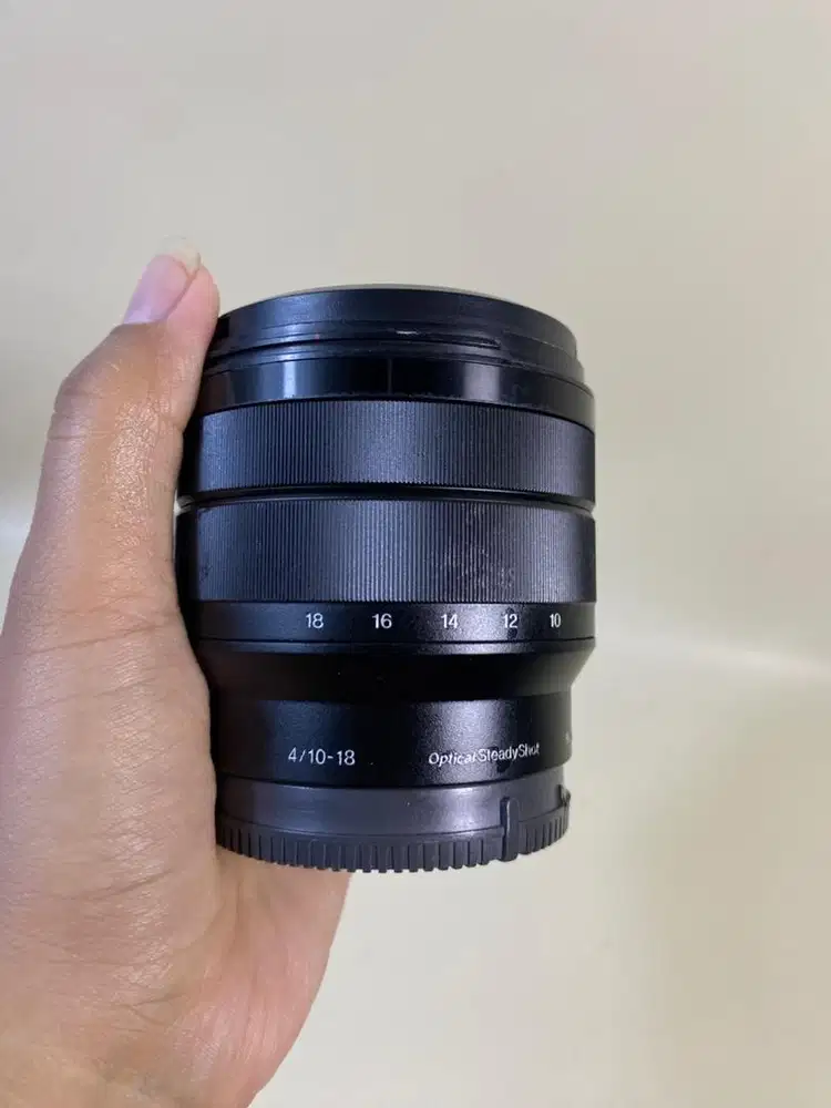 Lensa E 10-18 for sony
