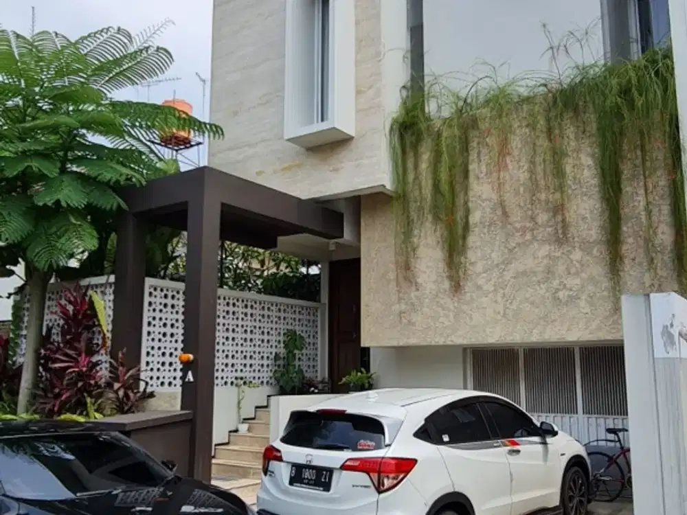 Rumah Mewah di Cluster pondok labu