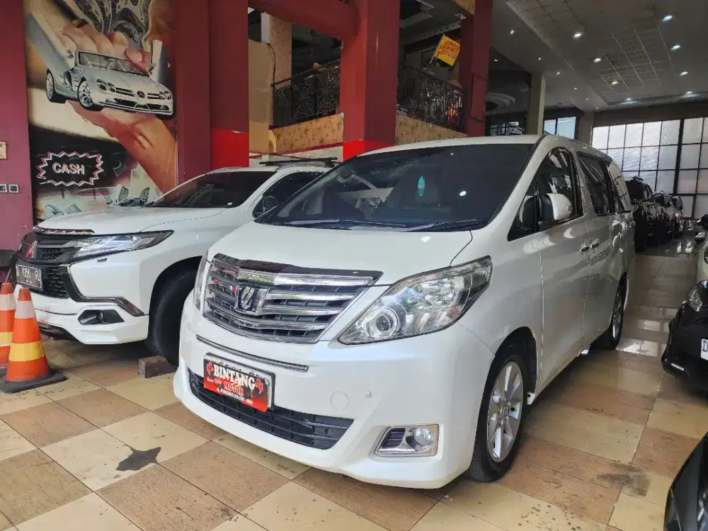 TOYOTA ALPHARD G 2012 PUTIH / MODEL THN 2013 (BINTANG MOTOR)