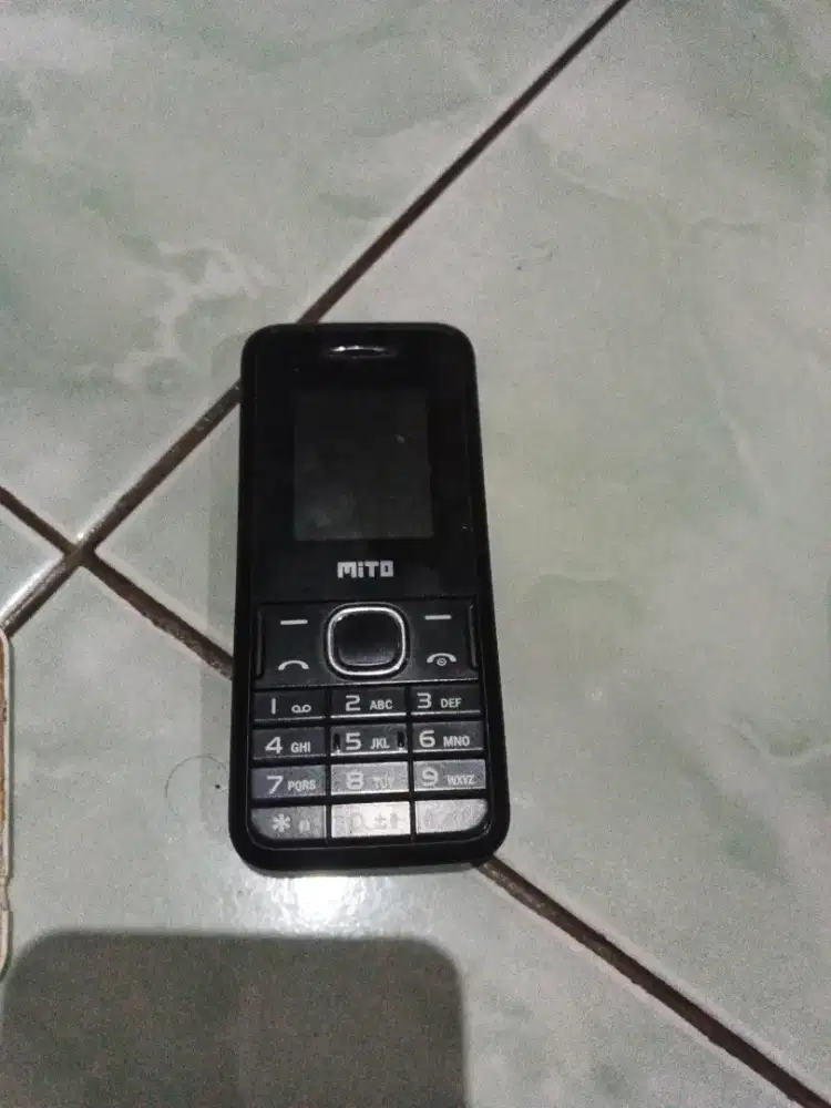 Dijual hp mito 105