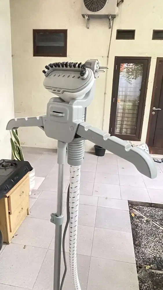 Dijual Kris Garment Steamer GS63-BJ