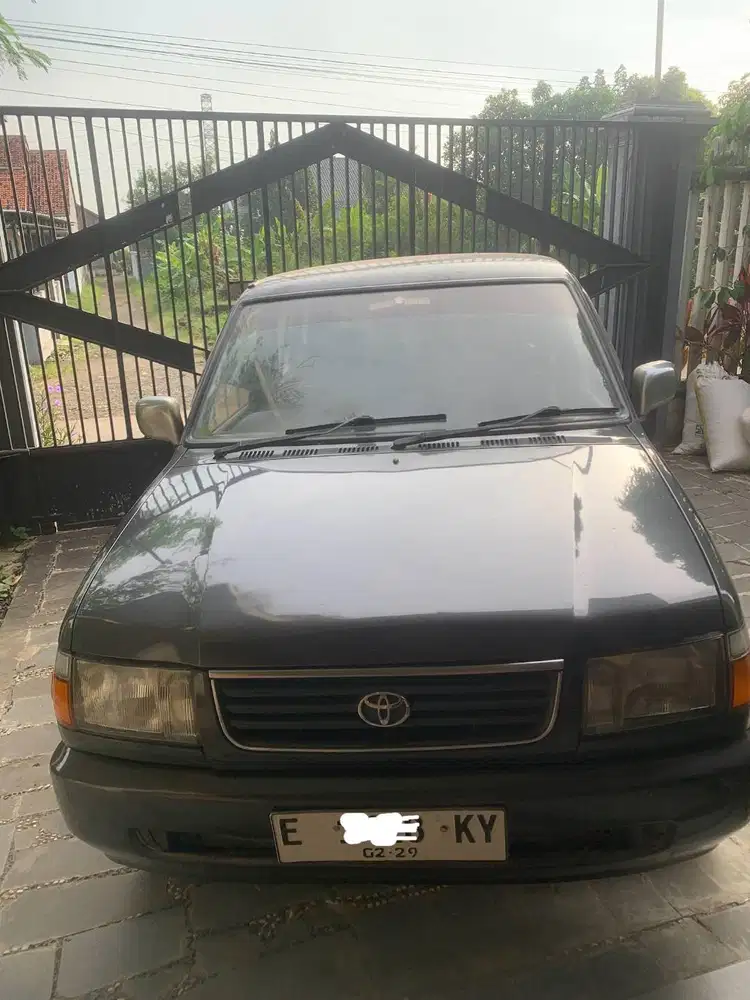 Kijang Kapsul SGX 1998 (Abu Abu Metalik)
