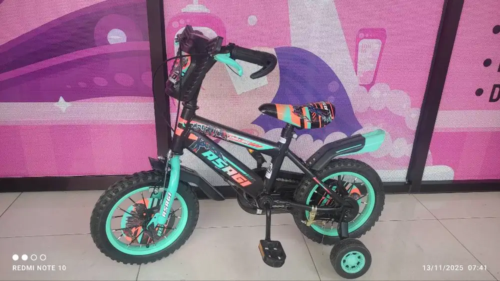 BMX kecil ukuran 12 like new